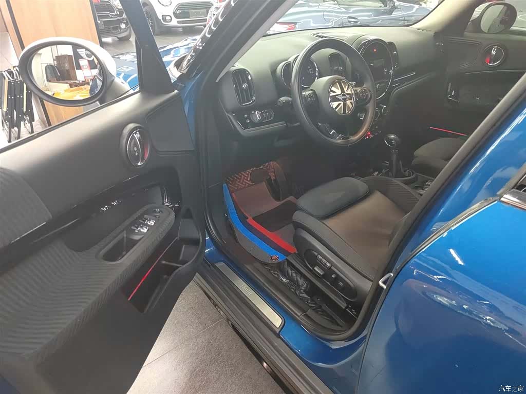 Mini Countryman, 2018 16
