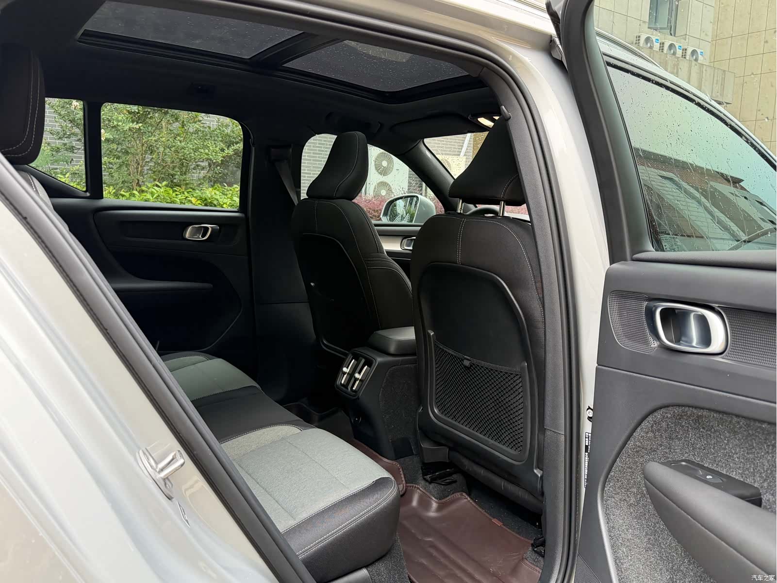 Volvo XC40, 2022 11