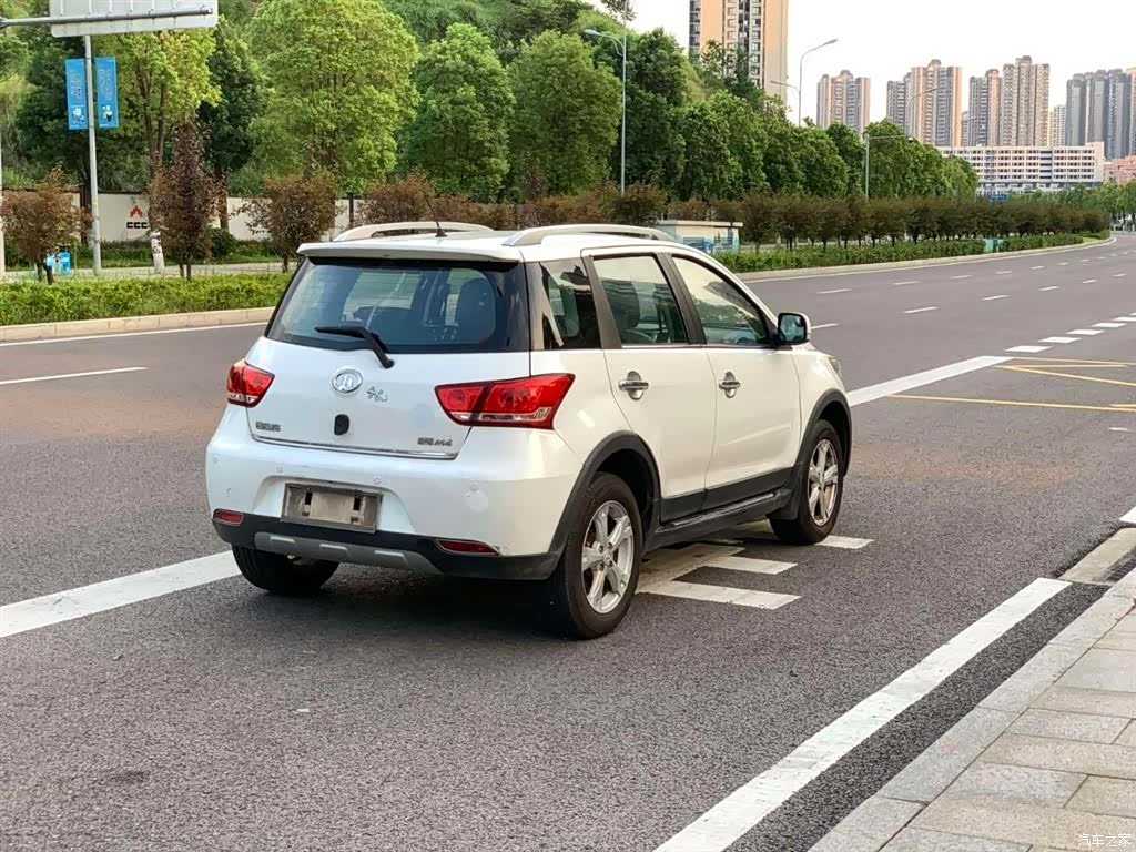 Great Wall M4, 2013 6