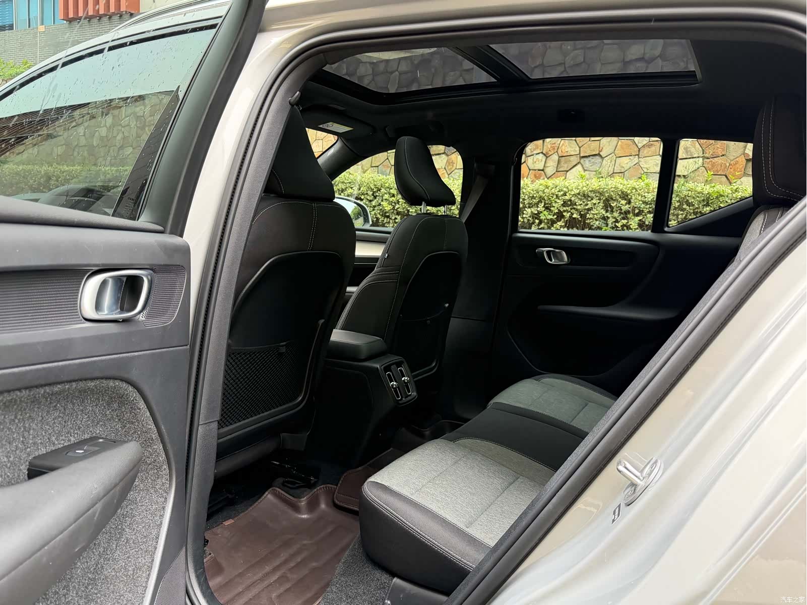 Volvo XC40, 2022 14
