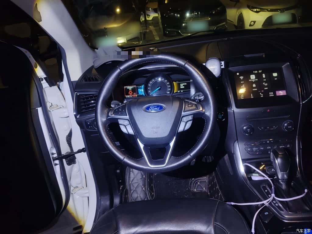 Ford Edge, 2018 3