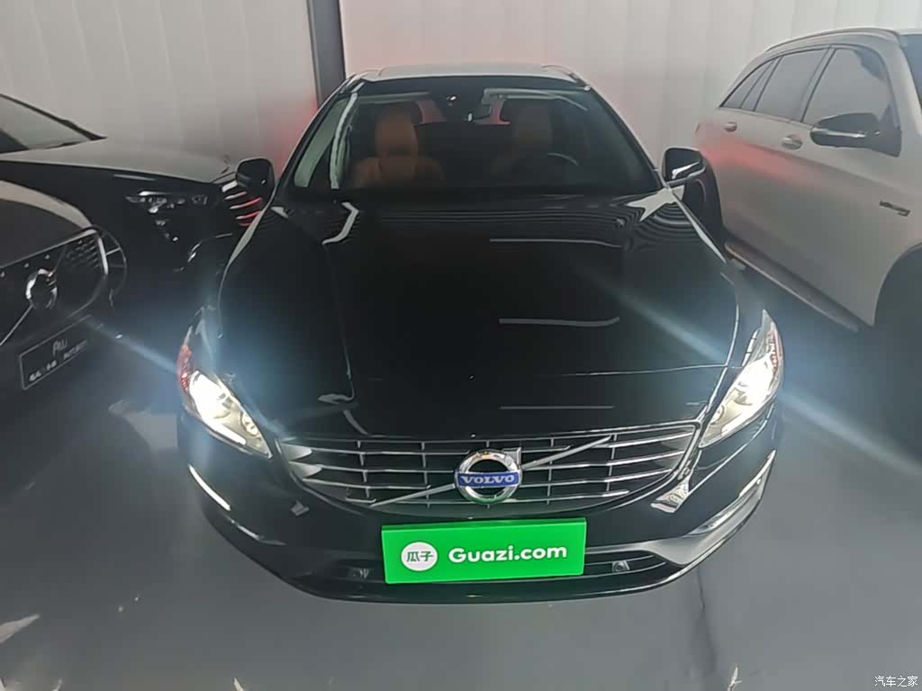Volvo V60, 2017 3