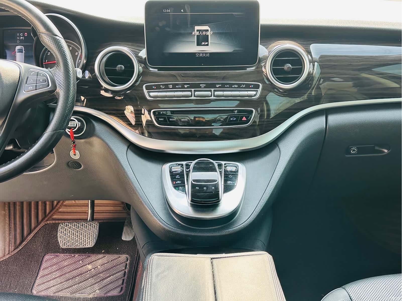 Mercedes-Benz V-Class, 2018 17
