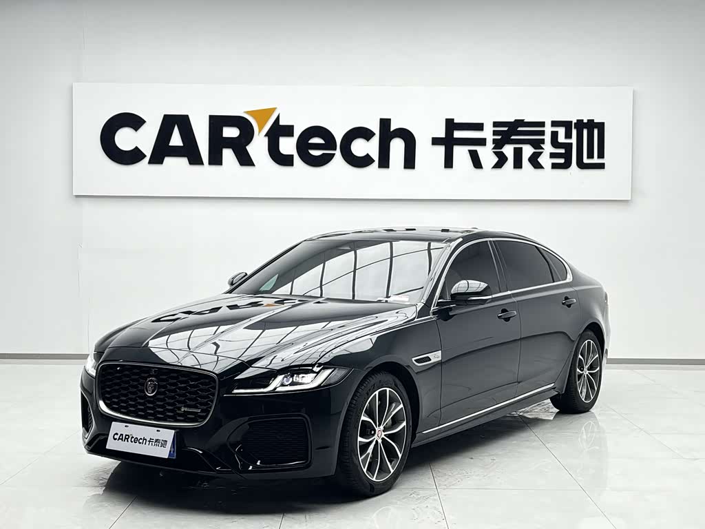 Jaguar XFL