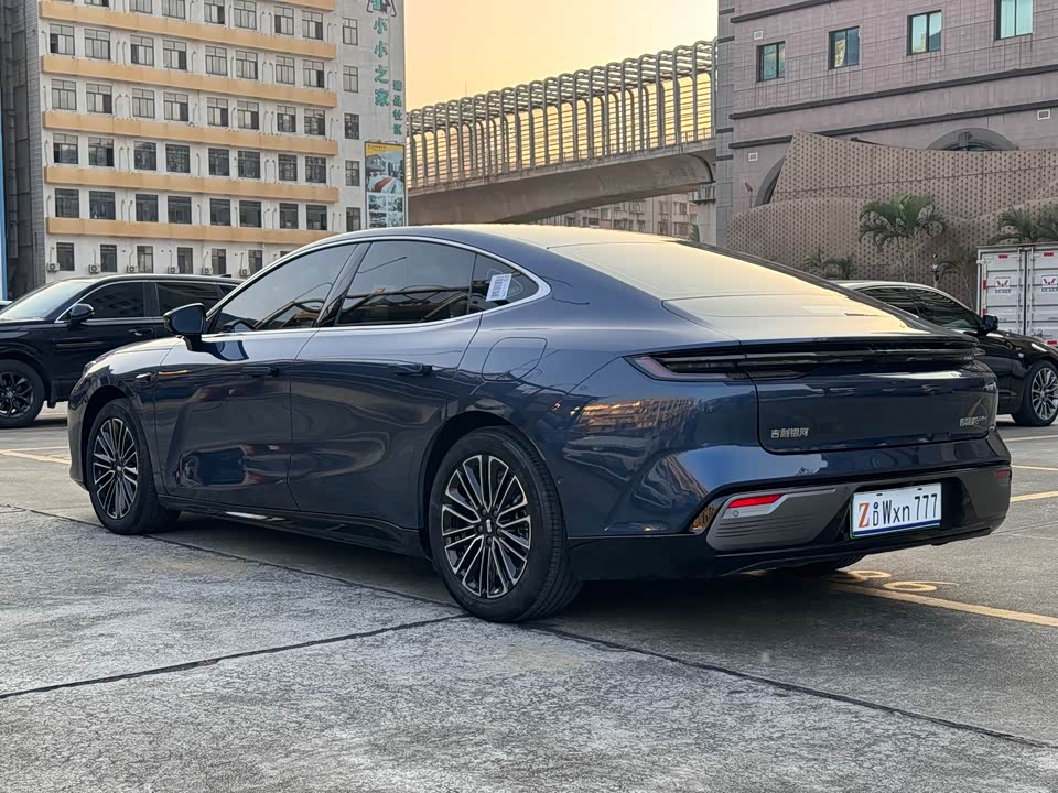 Geely Galaxy Galaxy Sparkle 8