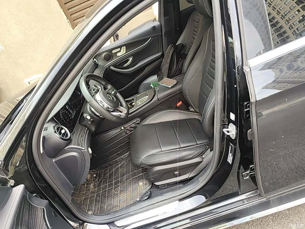 Mercedes-Benz E-Class, 2019 15