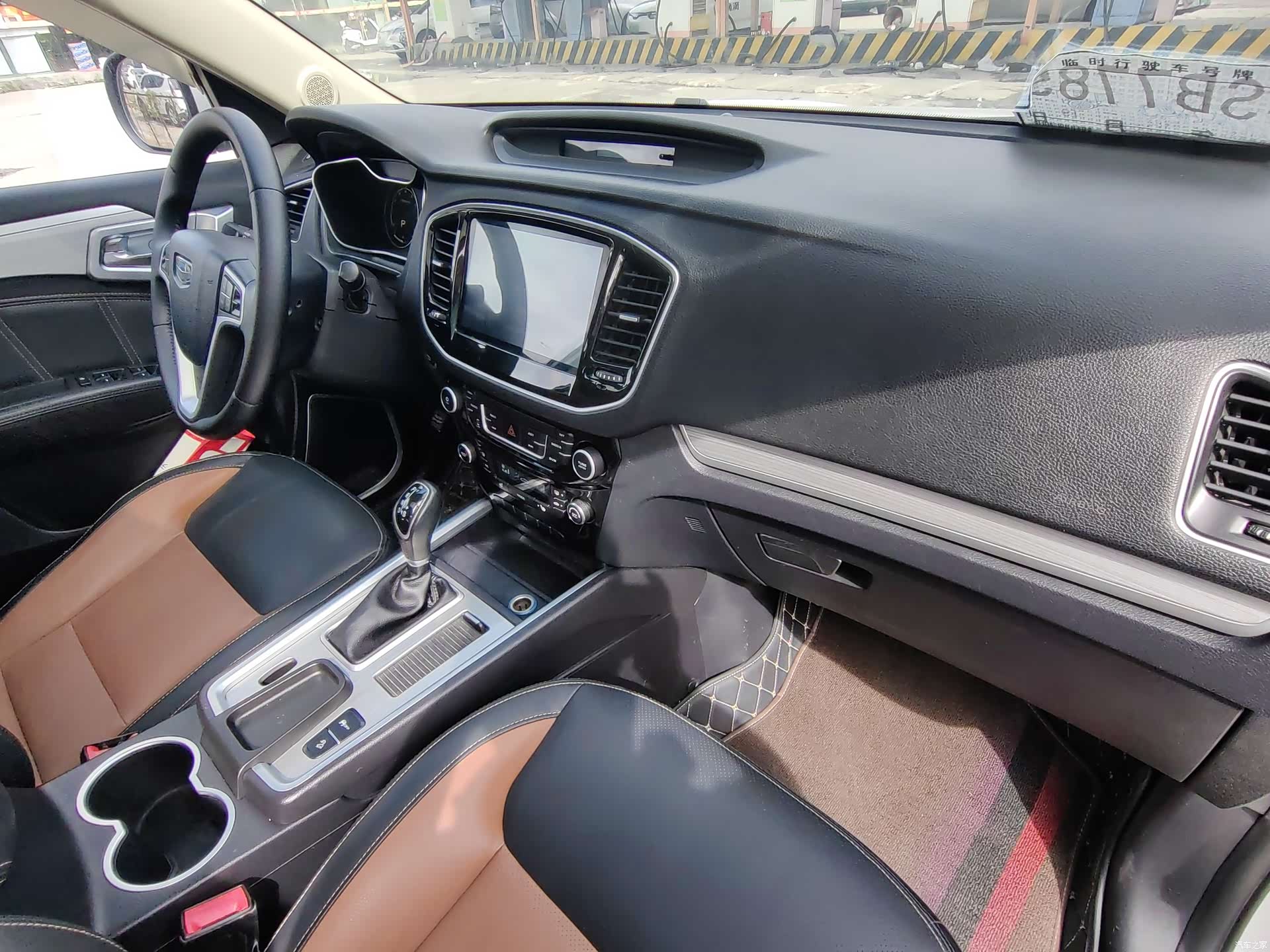 Geely X6, 2018 12