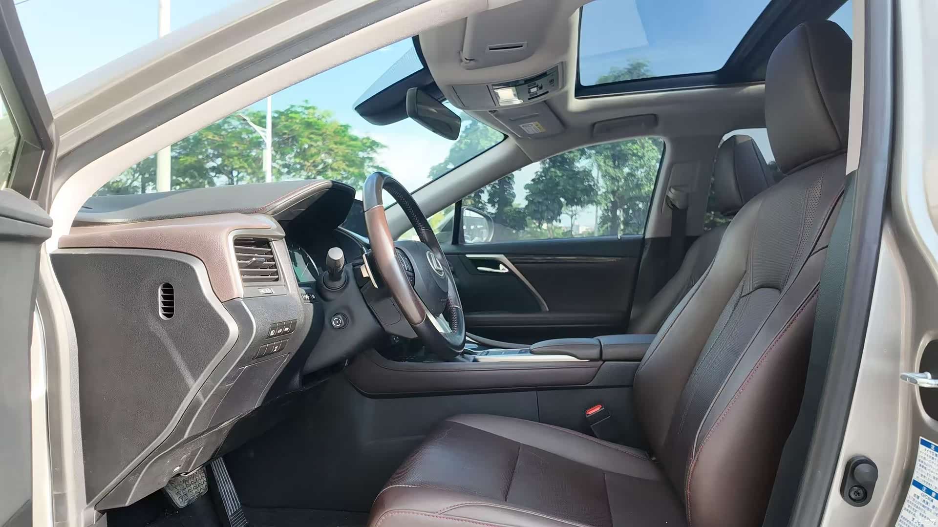 Lexus RX, 2022 7