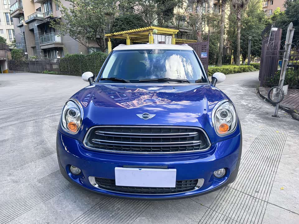 MINI COUNTRYMAN