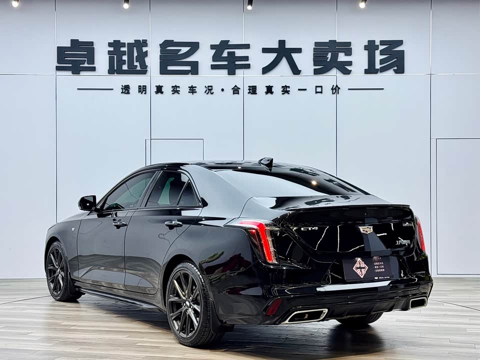 Cadillac CT4