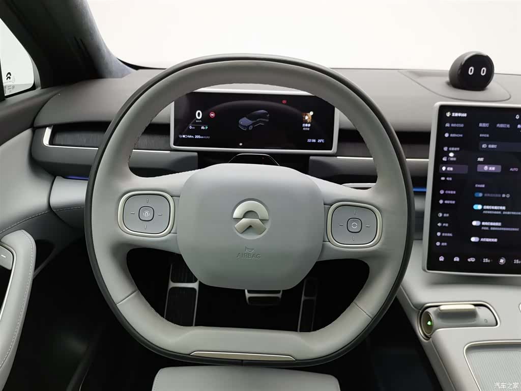 NIO ES8, 2024 11