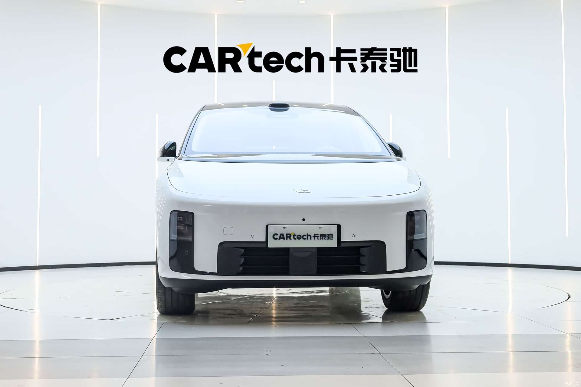 Li Auto i8, 2025 2