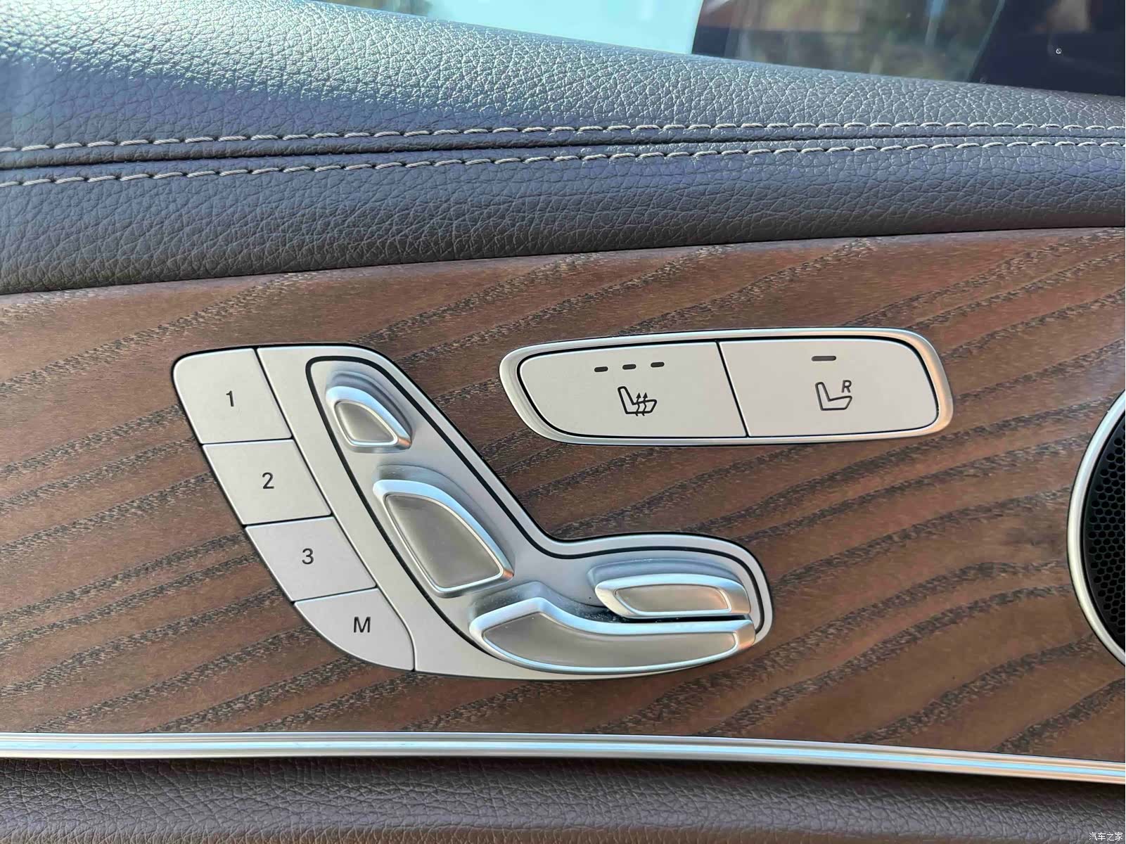 Mercedes-Benz E-Class, 2019 11