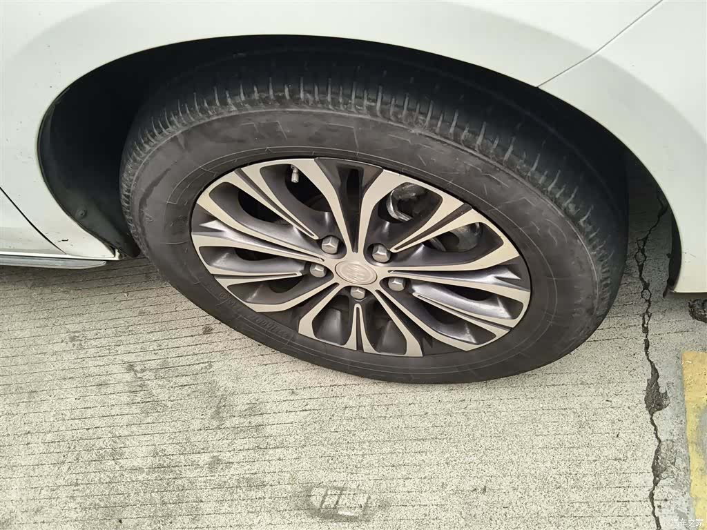 Buick GL8, 2024 16