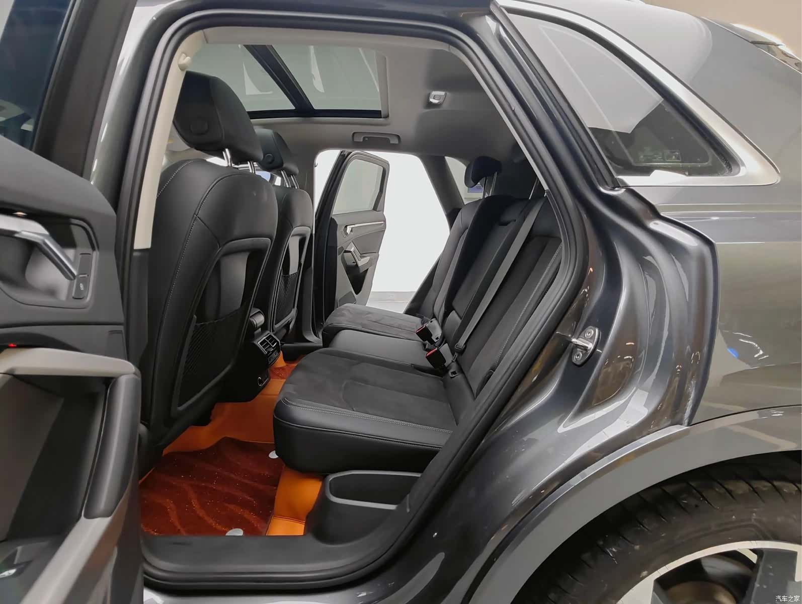 Audi Q3, 2023 10