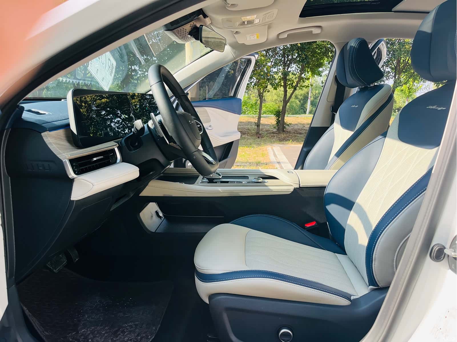 Chery Arrizo 8, 2024 4