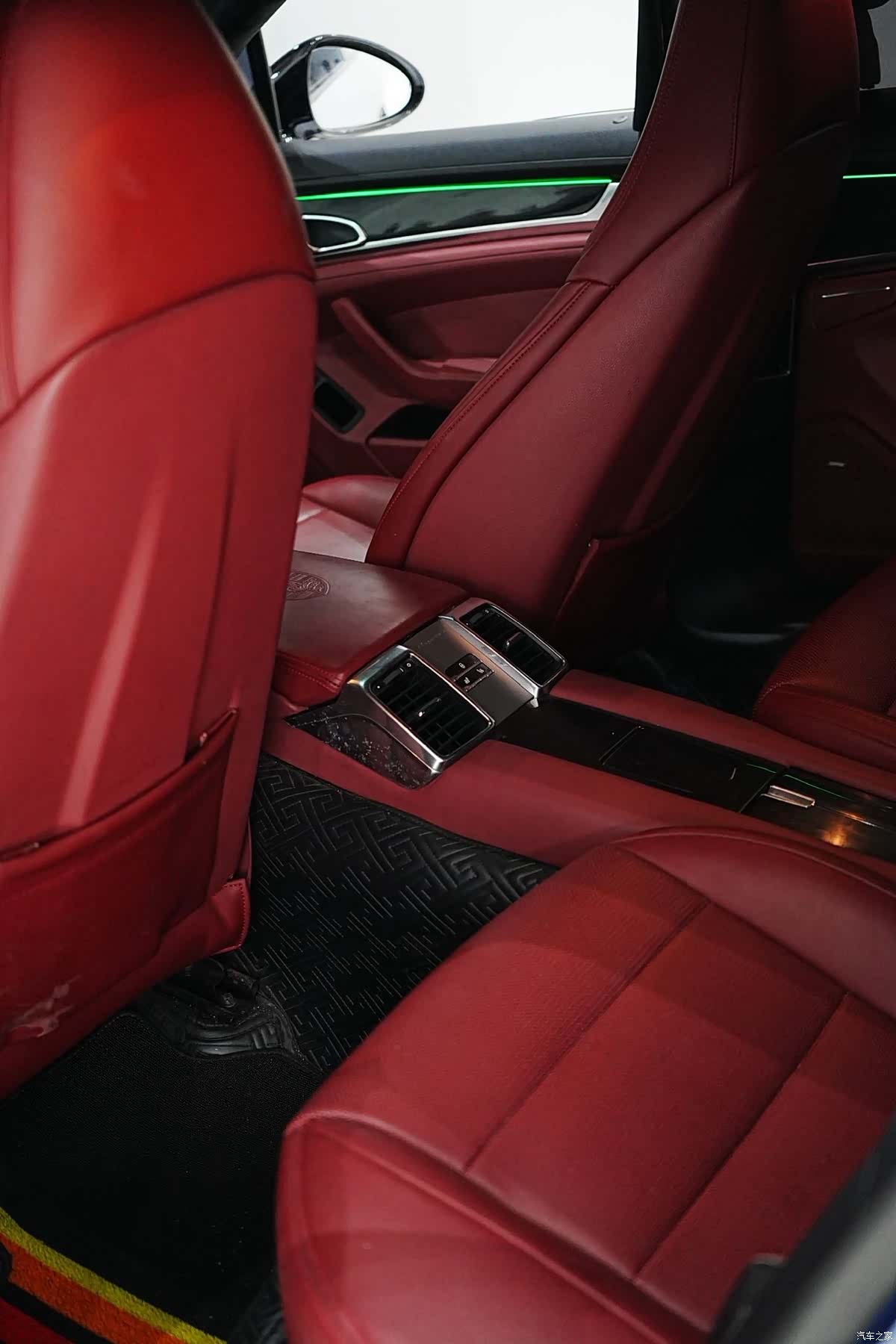 Porsche Panamera, 2012 9