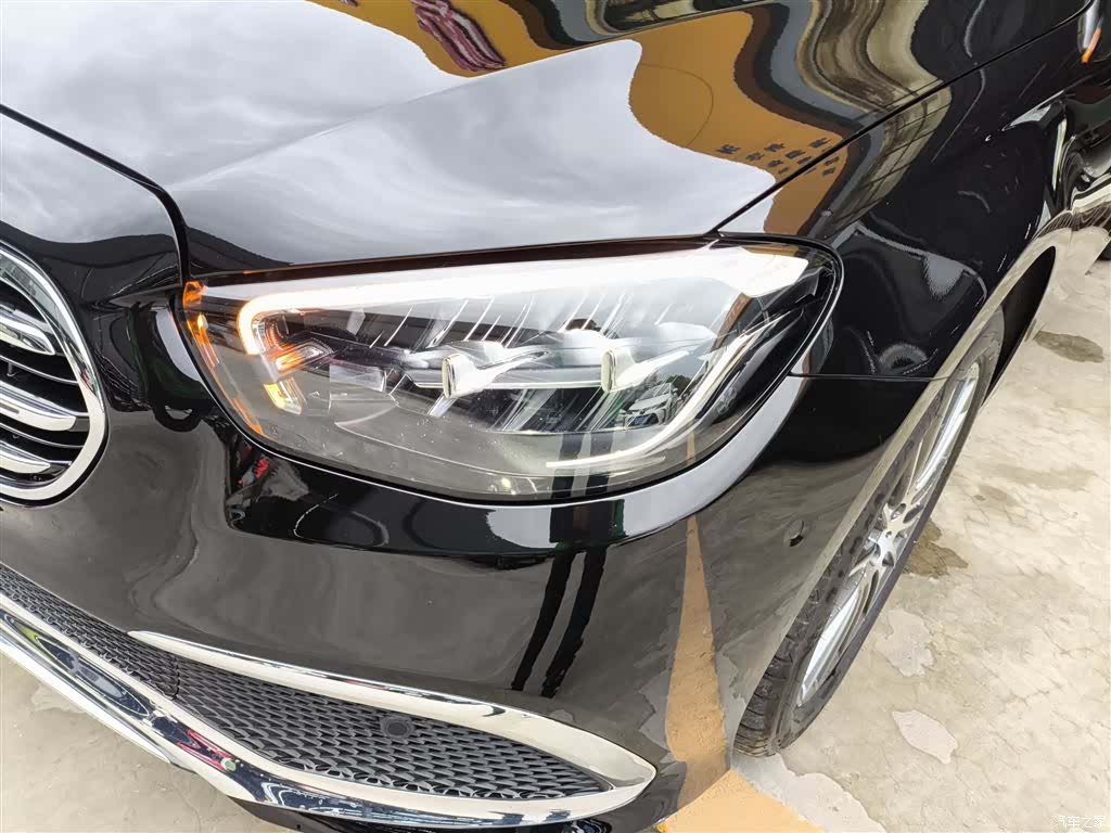 Mercedes-Benz E-Class, 2022 17