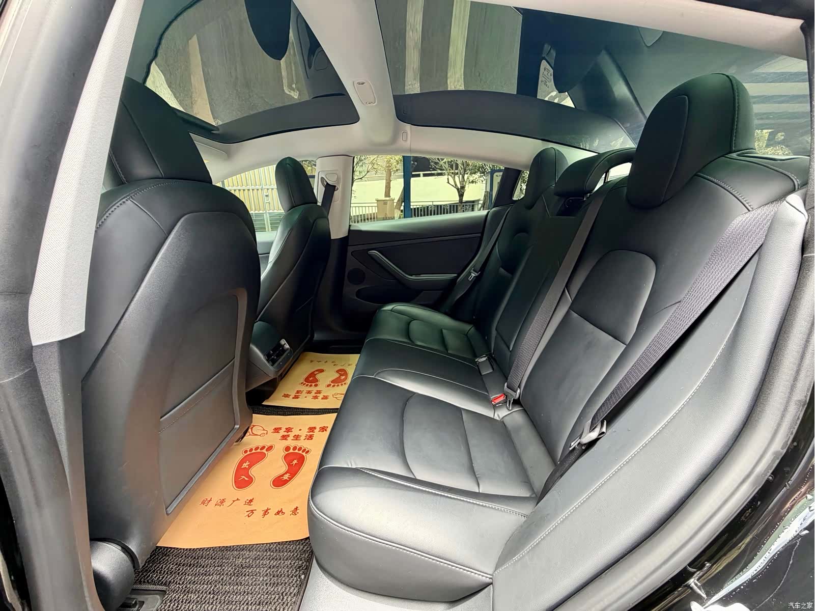 Tesla Model 3, 2023 10
