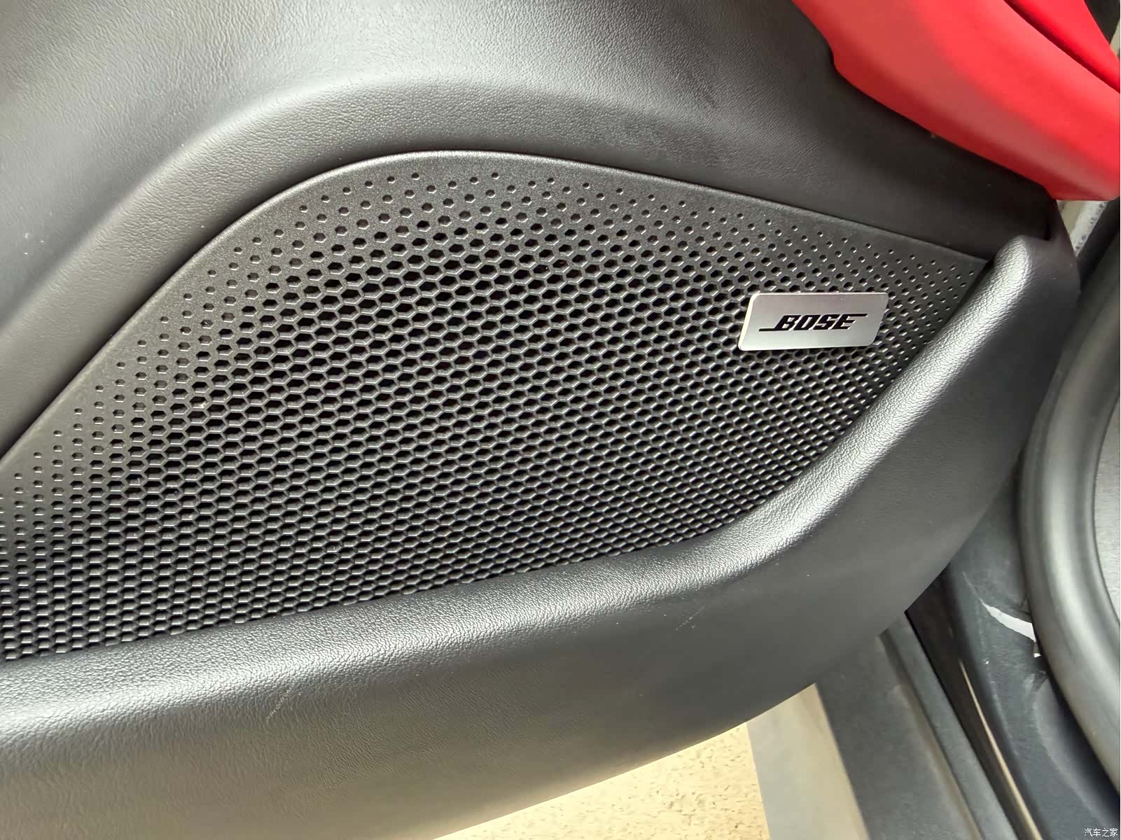 Porsche Taycan, 2021 9