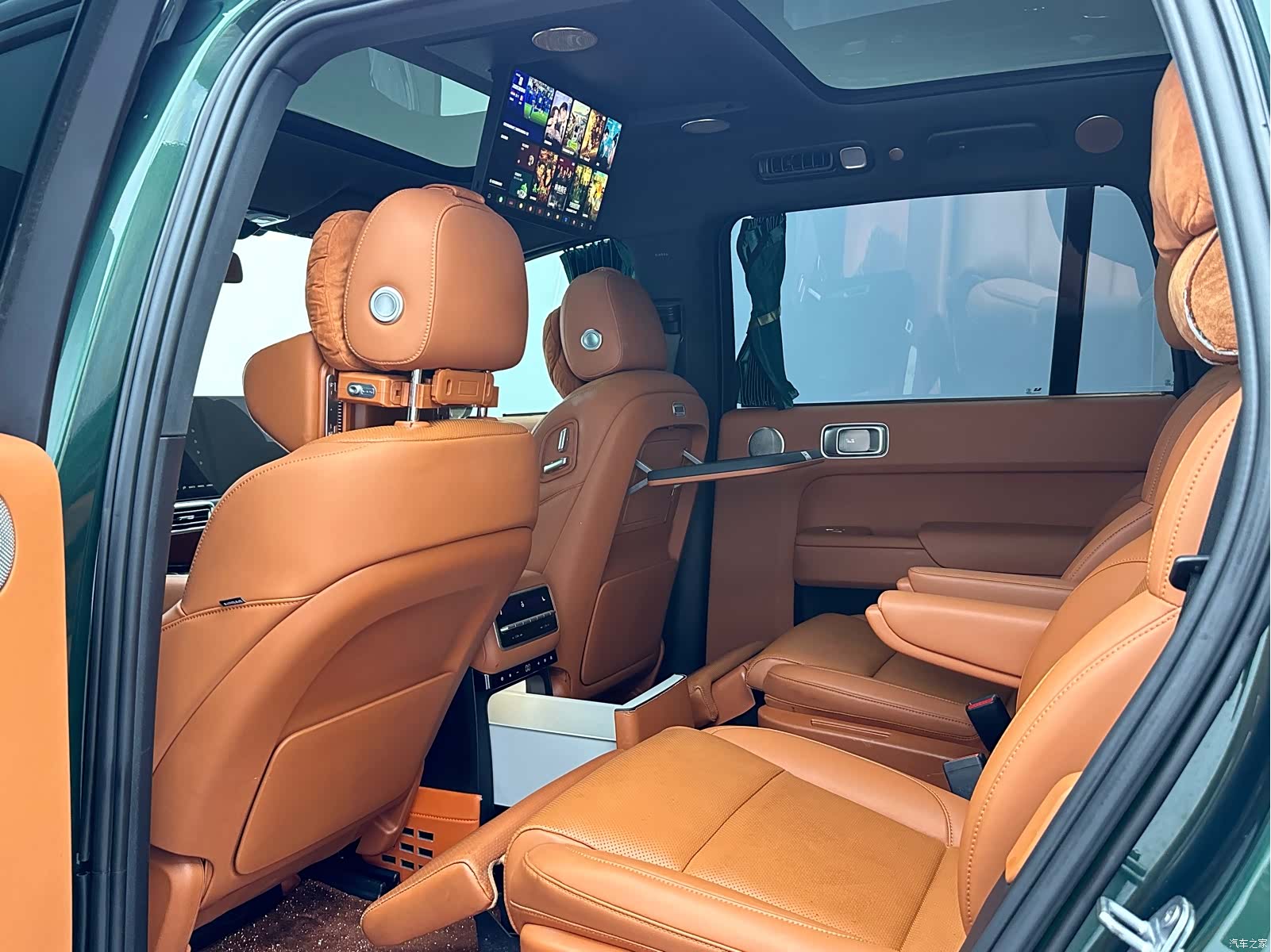 Li Auto L9, 2023 все фото
