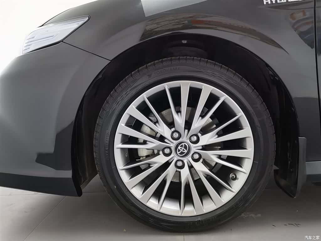 Toyota Camry, 2020 17