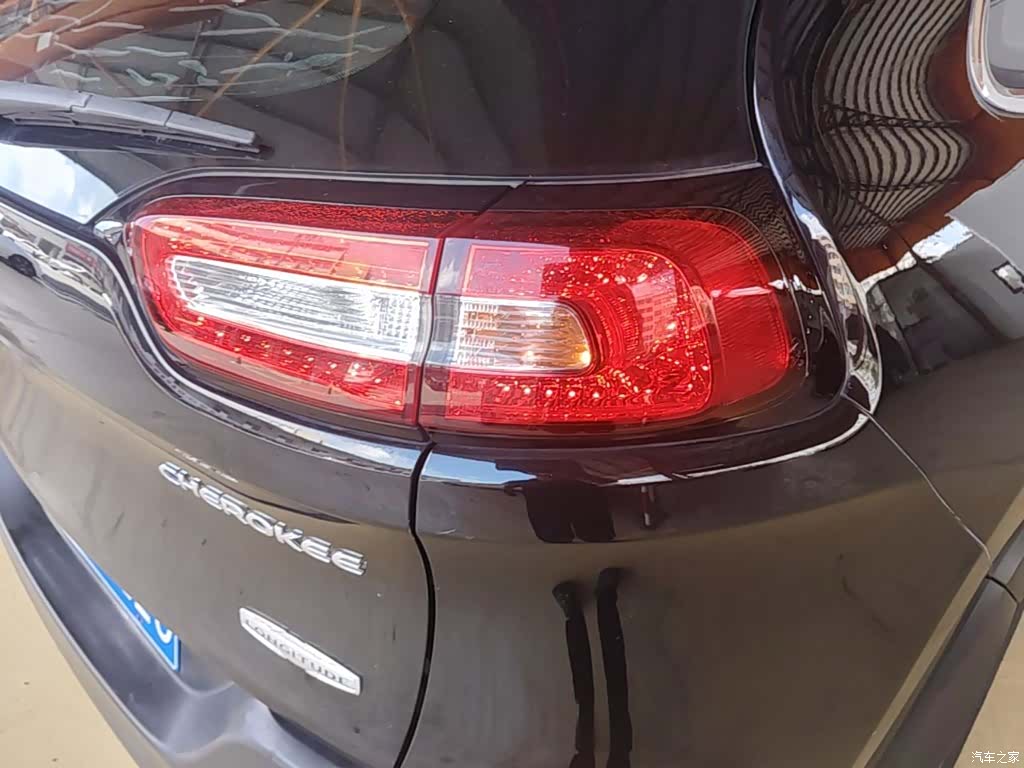 Jeep Cherokee, 2016 8