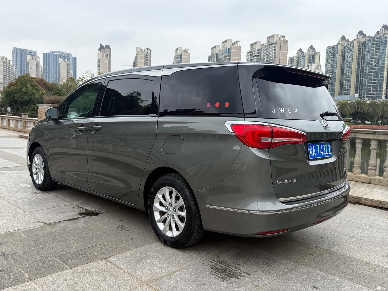 Buick GL8, 2017 14