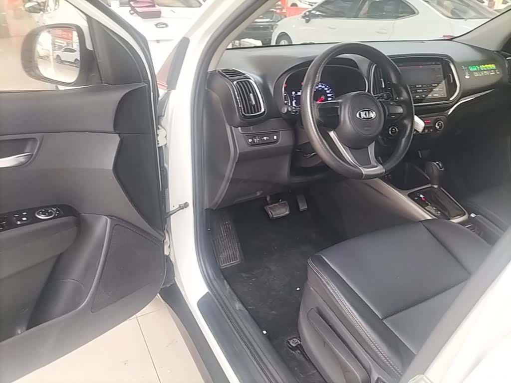 Kia KX3, 2016 16