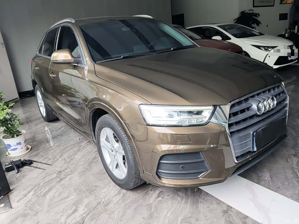 Audi Q3, 2019 4