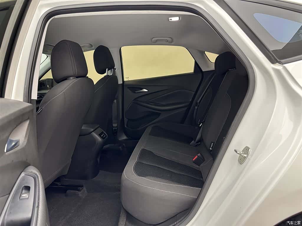 Buick Verano, 2023 20