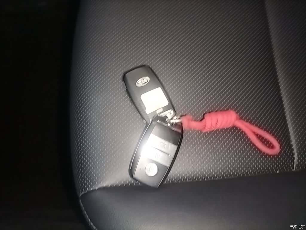 Kia KX3, 2016 9