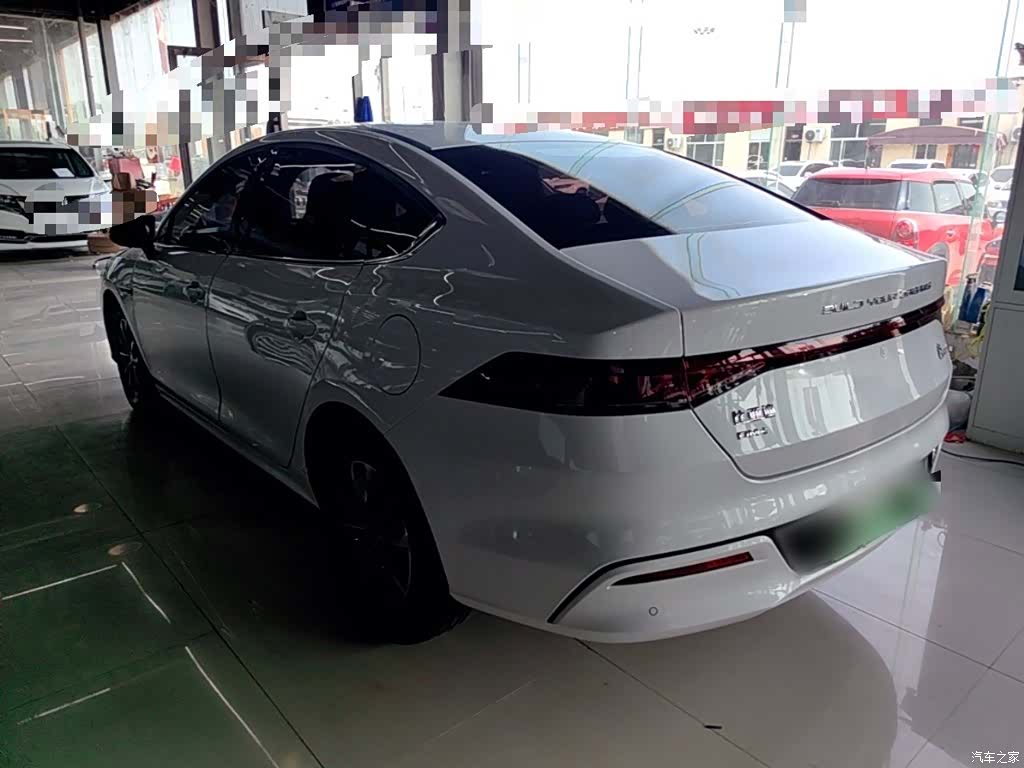 BYD Qin, 2023 все фото