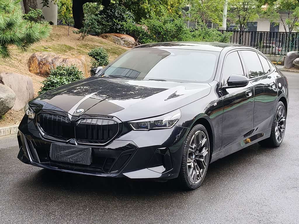 BMW 5 Series 5 2025 530Li Lead M Sport
