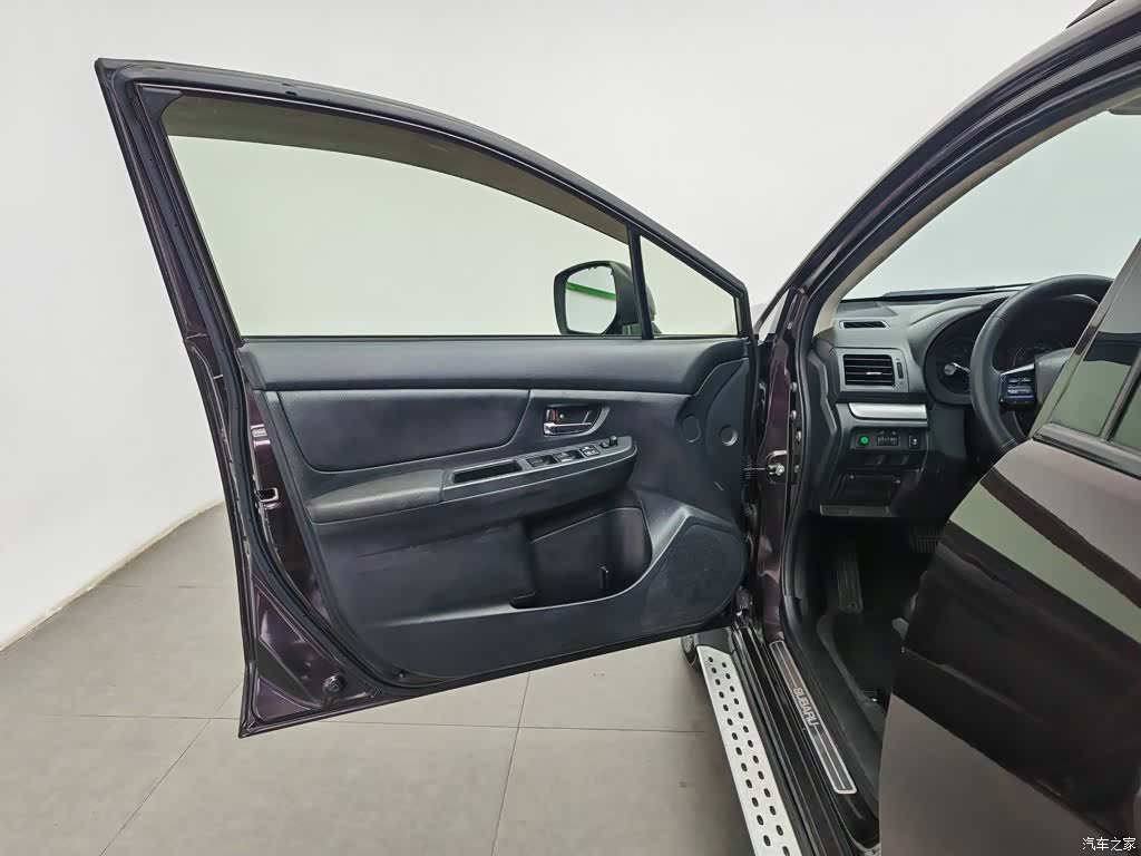Subaru XV, 2013 8