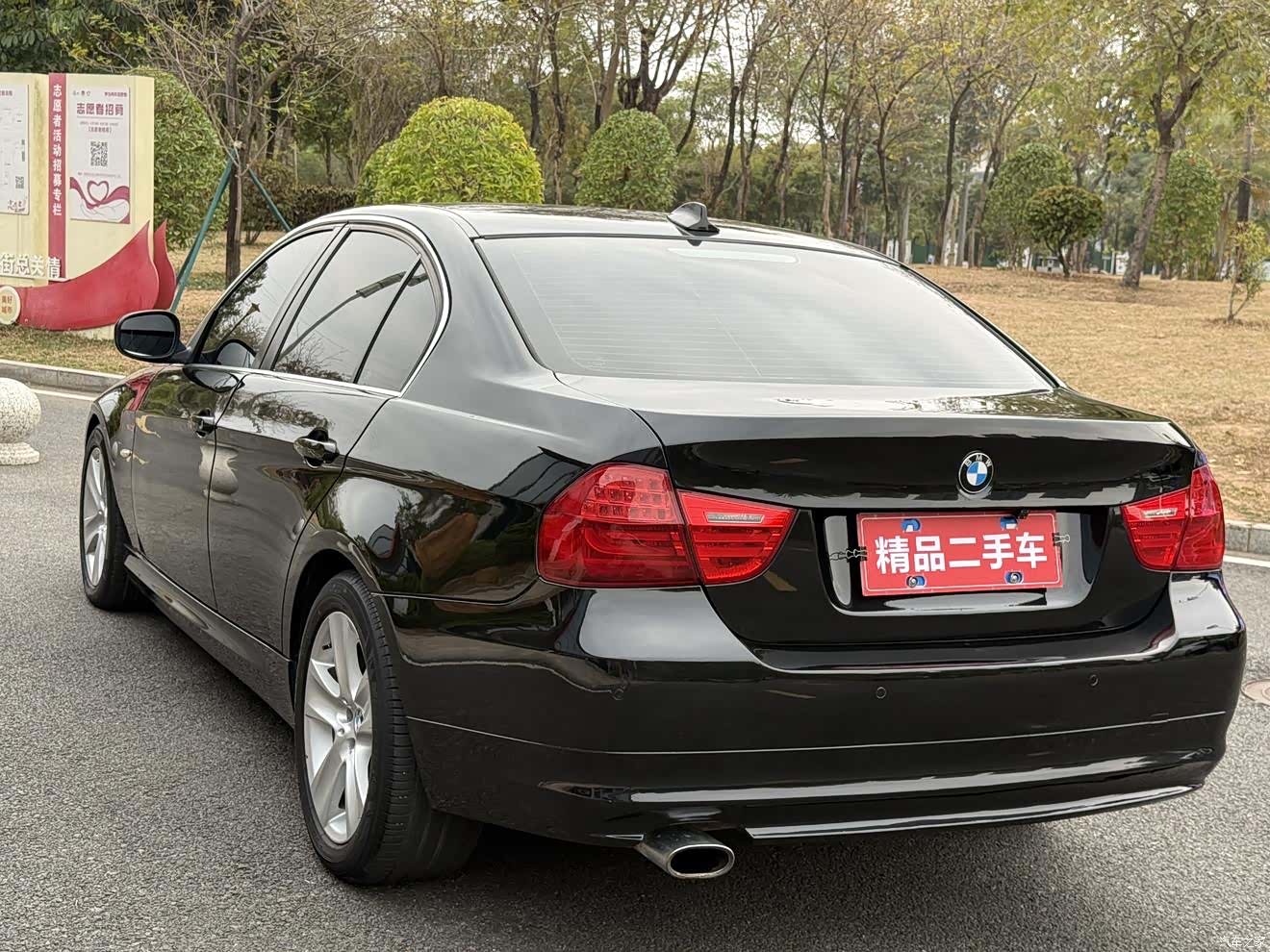BMW 3 Series, 2011 все фото