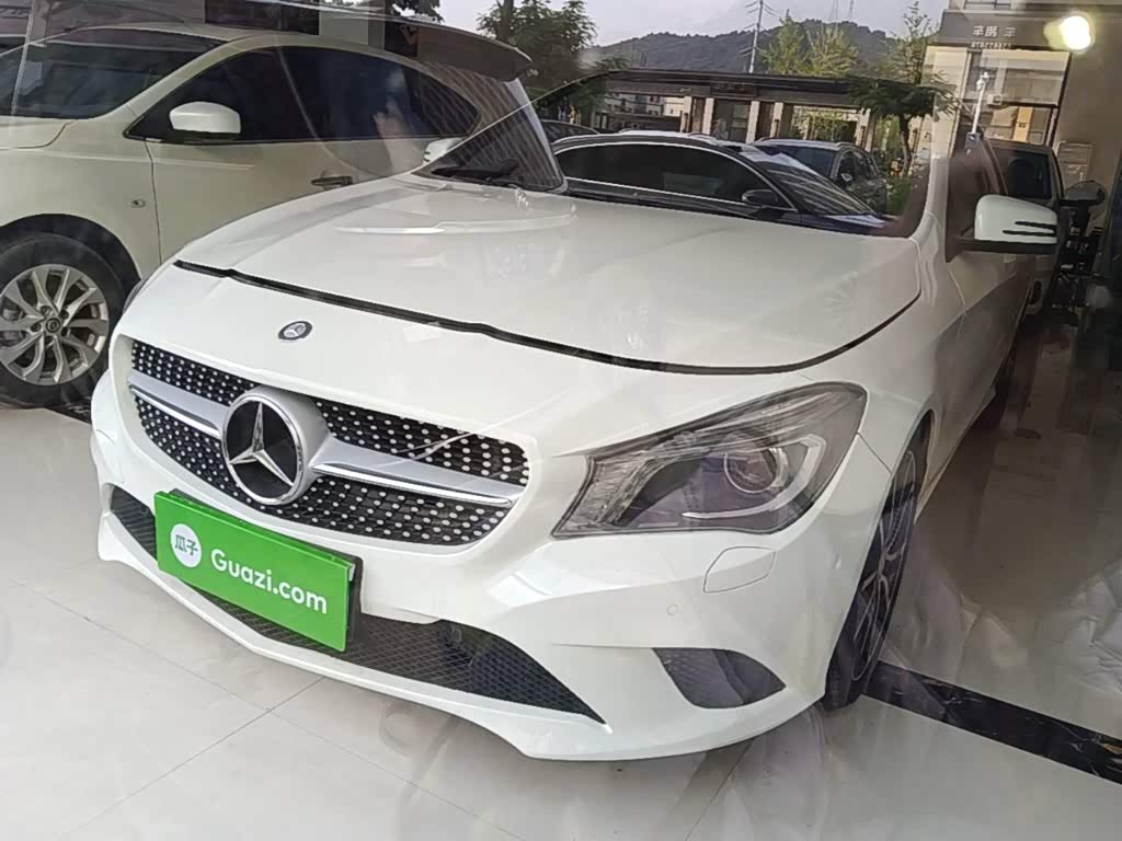 Mercedes-Benz CLA