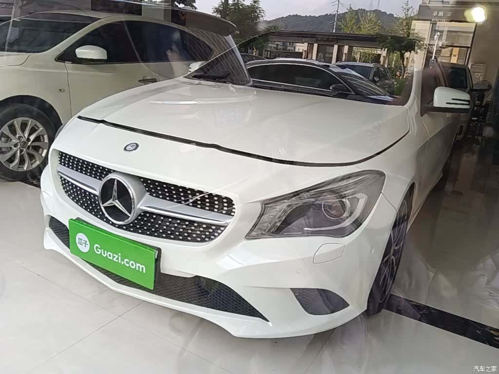 Mercedes-Benz CLA