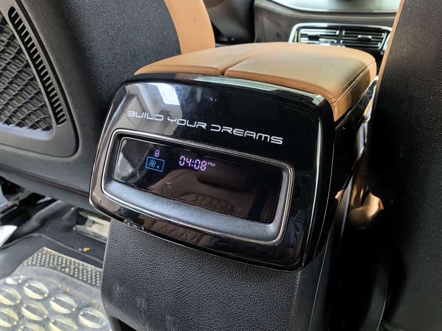 BYD Tang New Energy 2023, фото 15