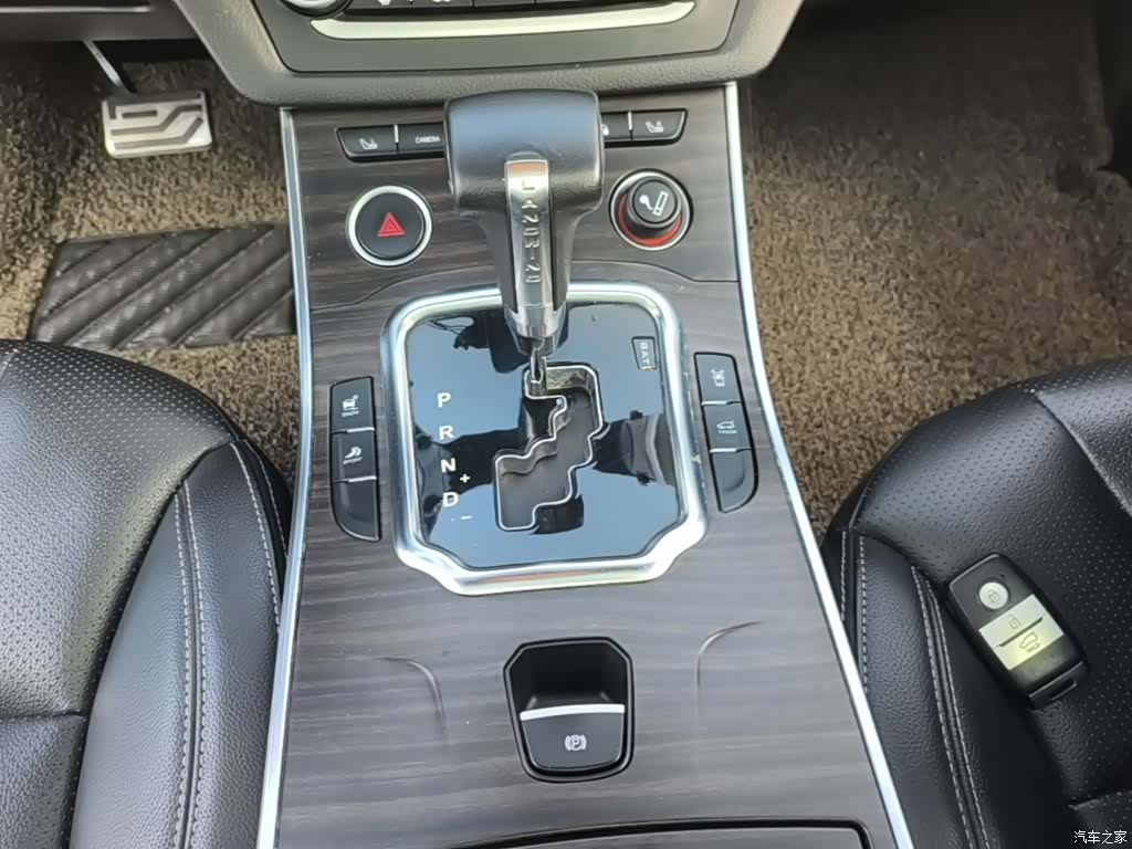 Landwind X7, 2017 14