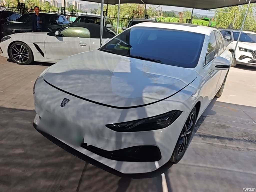 Roewe D7, 2025 1