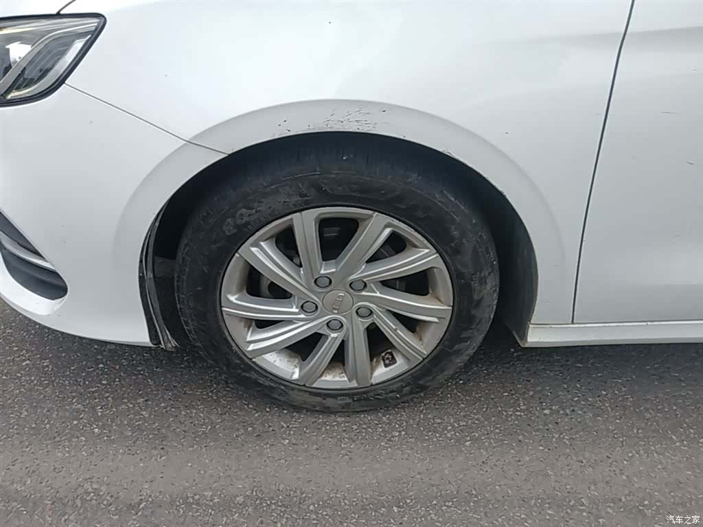 Geely Binray, 2021 23