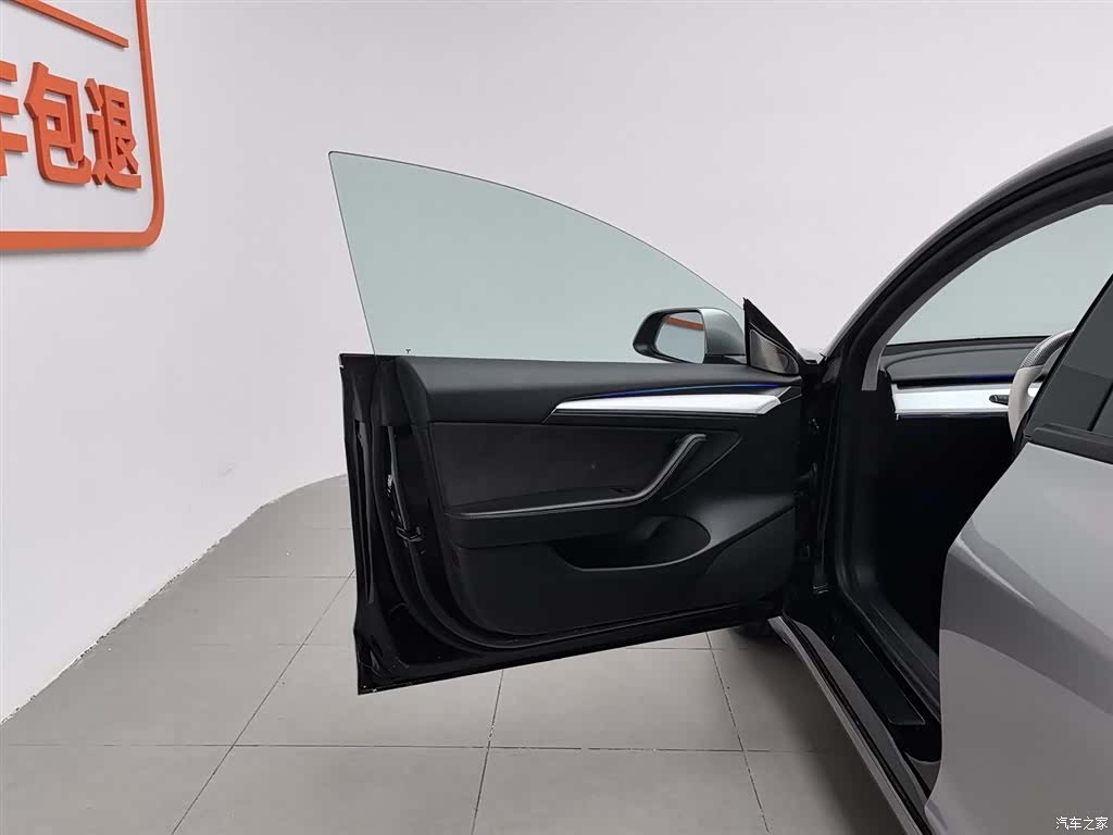 Tesla Model 3, 2023 8