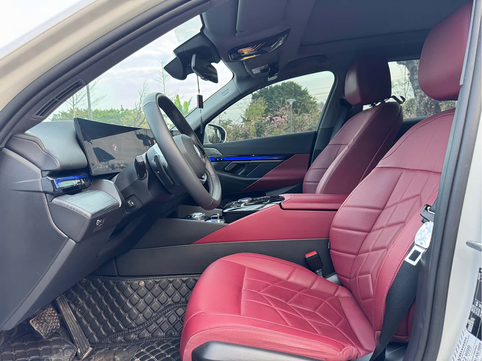 BMW 5 Series, 2024 9