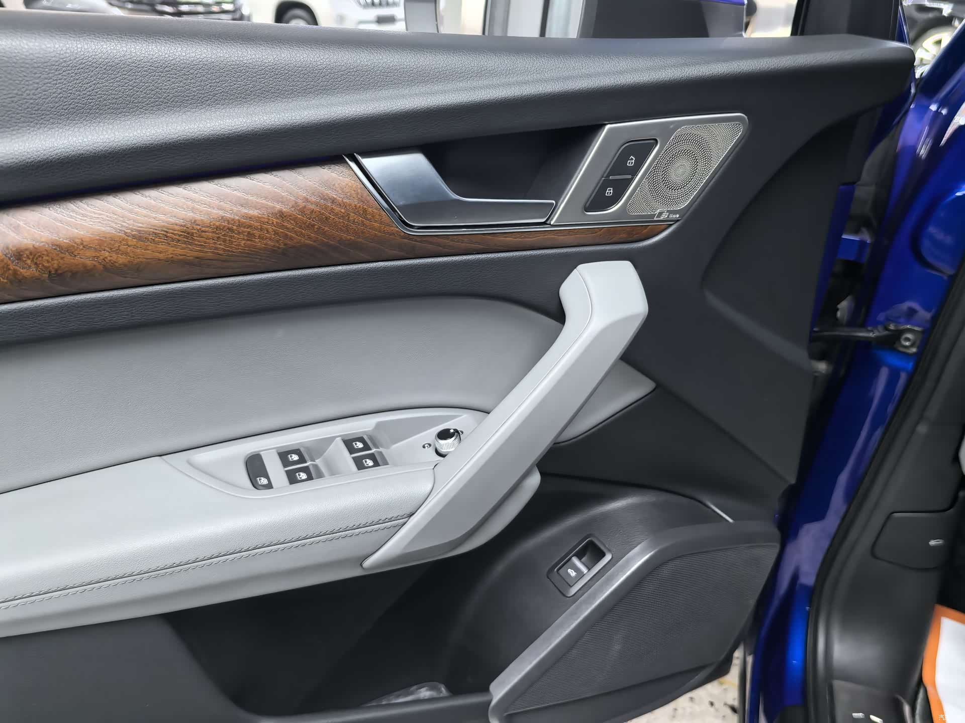 Audi Q5L, 2021 все фото