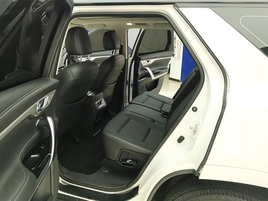 Changan CS95