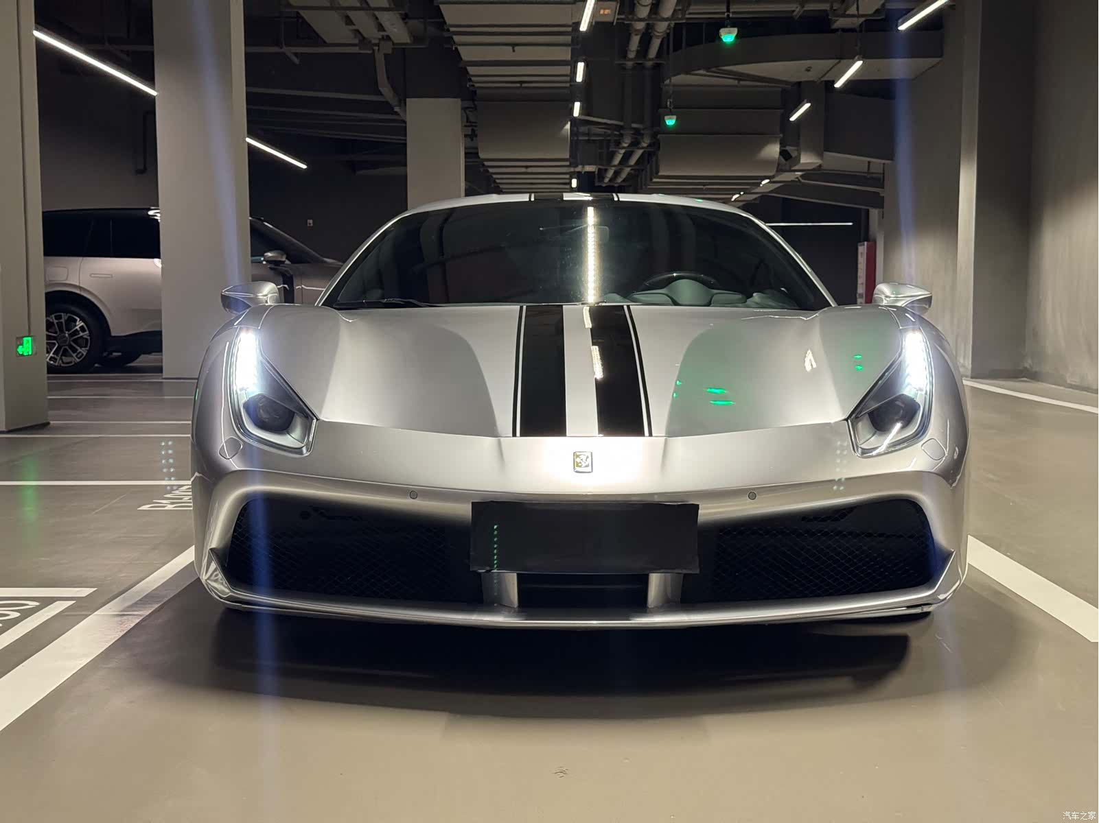 Ferrari 488, 2019 6