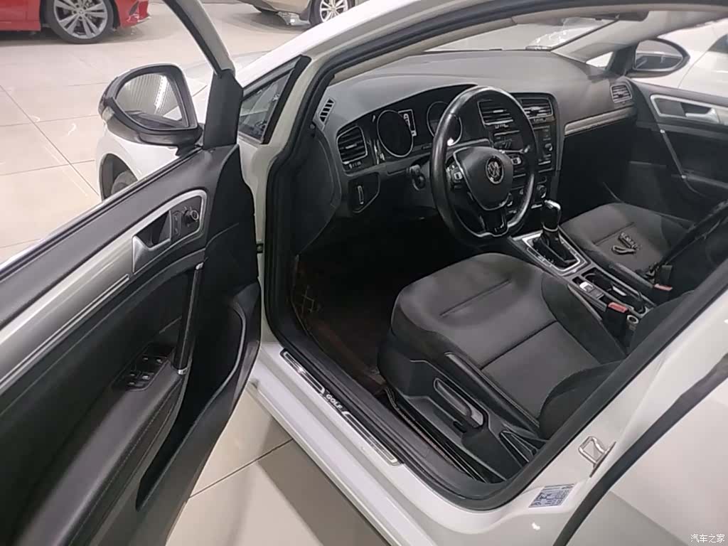 Volkswagen Golf, 2018 16