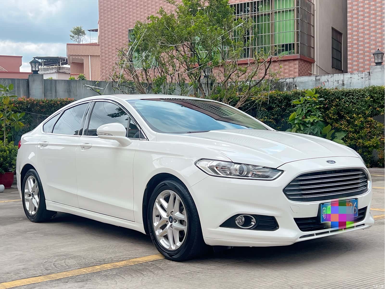 Ford Mondeo, 2015 3