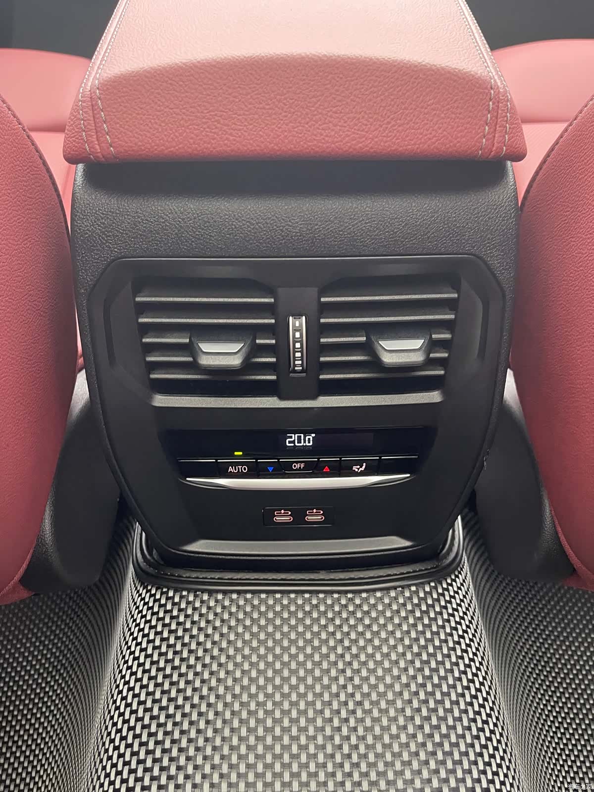 BMW 3 Series, 2026 16